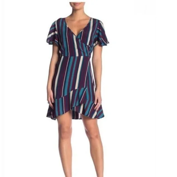 Band of Gypsies Annie Short Sleeve Ruffle Dress XS - Picture 6 of 15